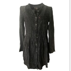 Levi’s Black Acid Wash Denim Dress Girls Sz L 12-13 yrs School girl